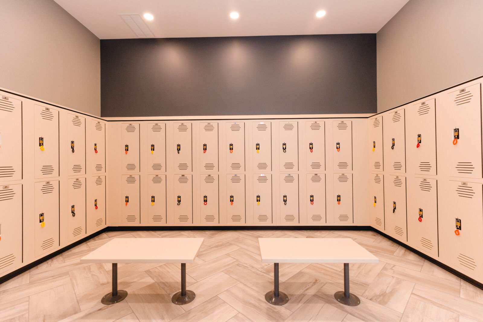 Siesta Hills Locker Rooms